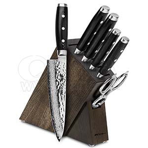 Knife Set includes