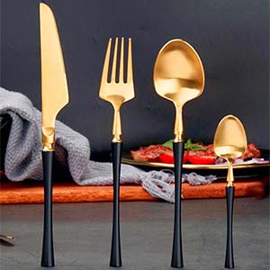 QANA 24pcs promotion fast shipping black golden PVD stainless steel cutlery set with window wooden case