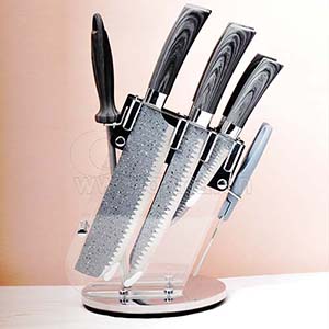 Kitchen knife set with wooden handle