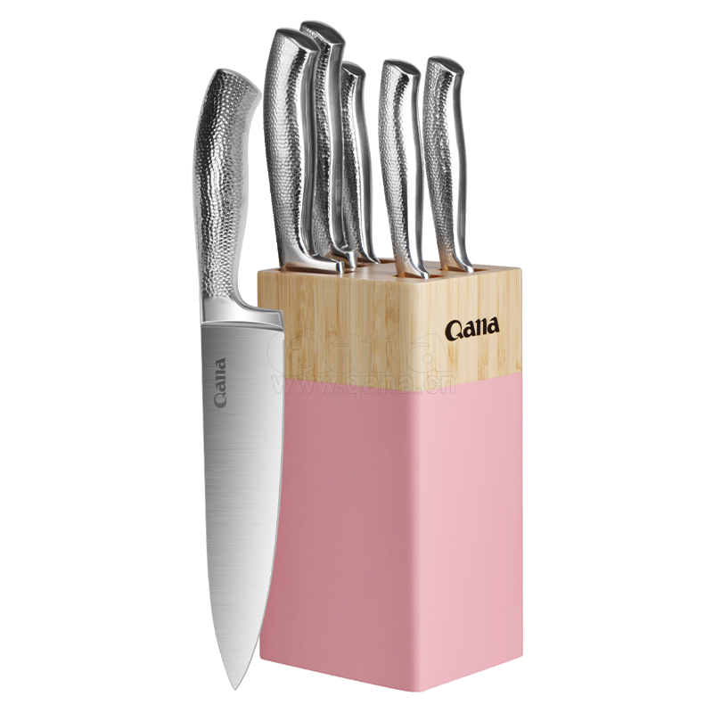A set of 6-piece hammered hollow handles